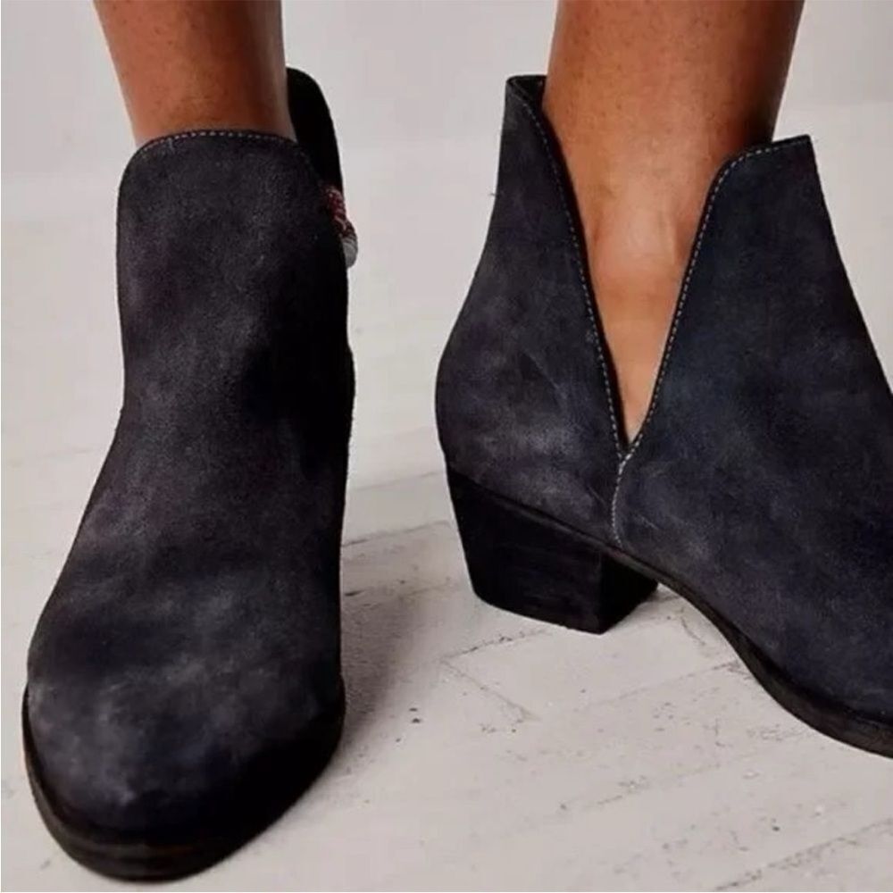 Free People Charm Double V Ankle Boots Black Suede Ankle Boots US 9.5